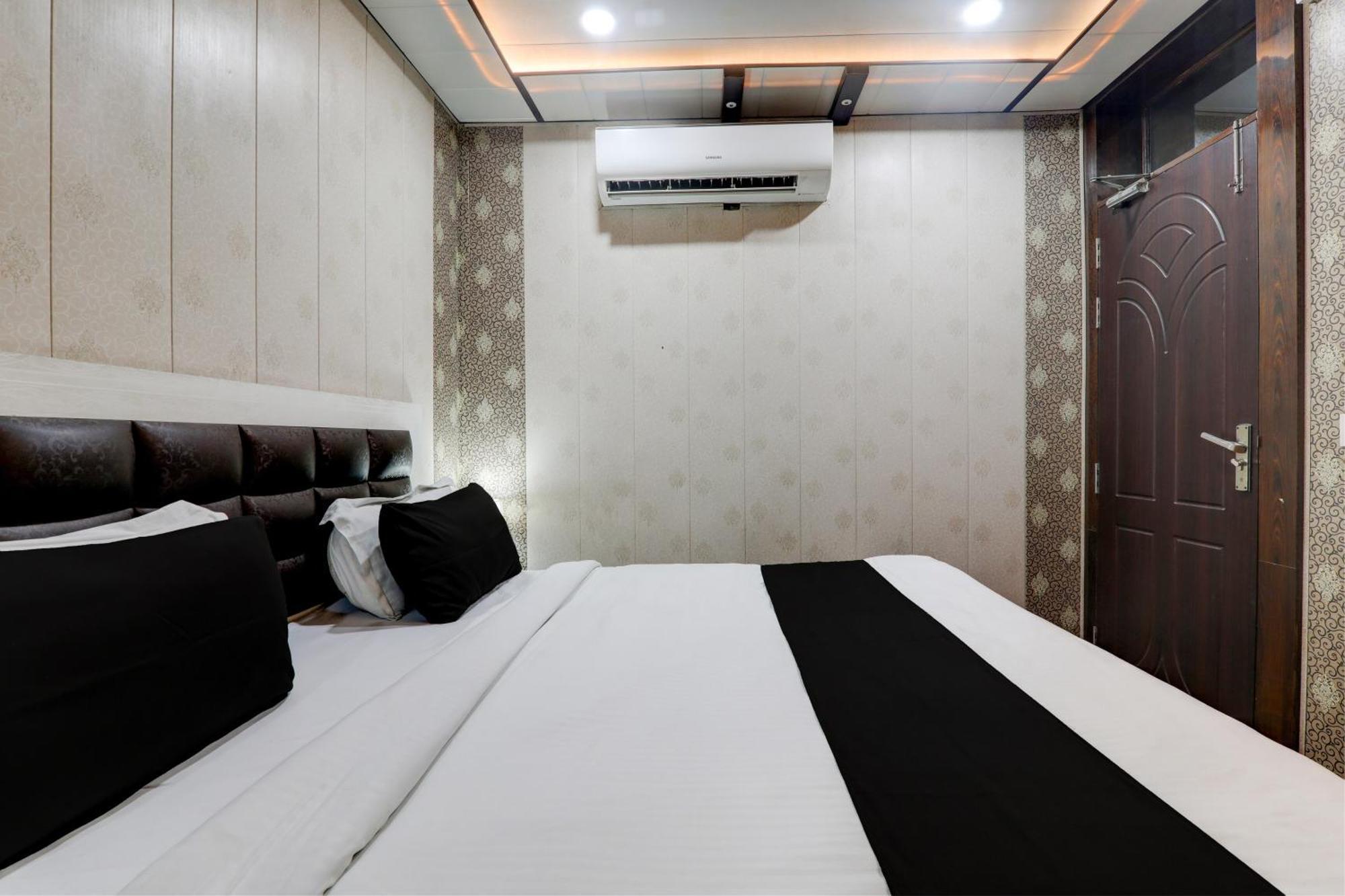 Hotel O Ss Palace Inn Лакхнау Экстерьер фото
